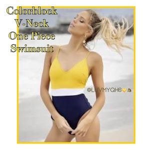One Piece V-Neck Swimsuit Color-blocked
